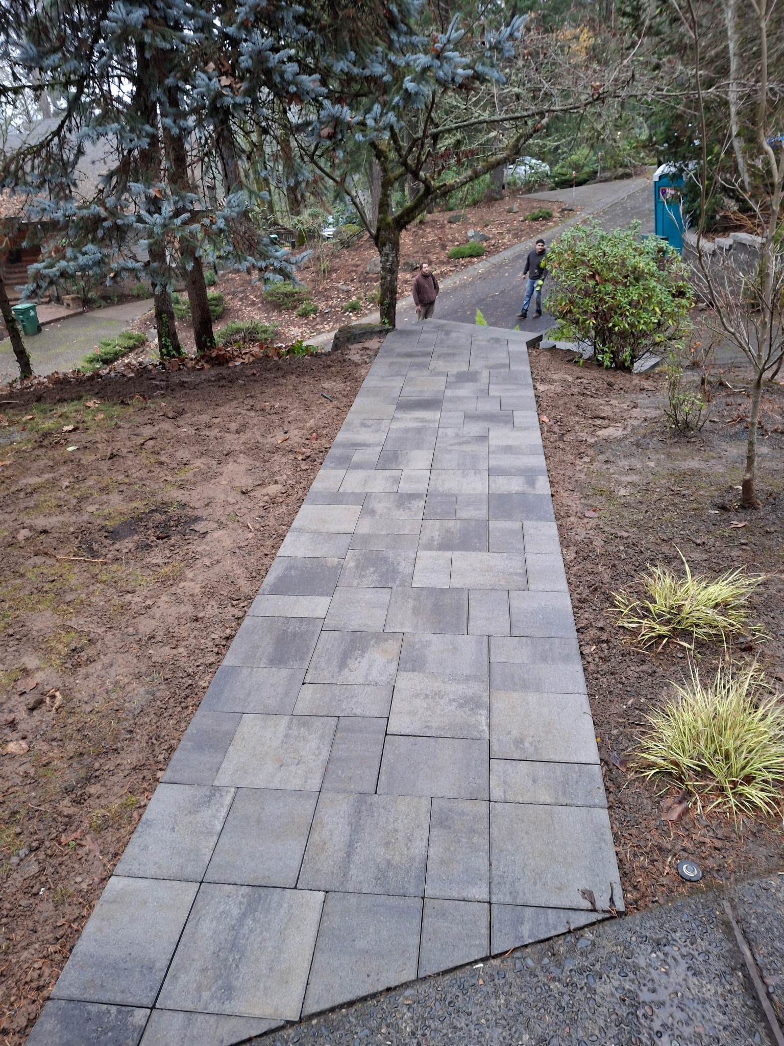 Natural stone retaining wall in the Portland metro